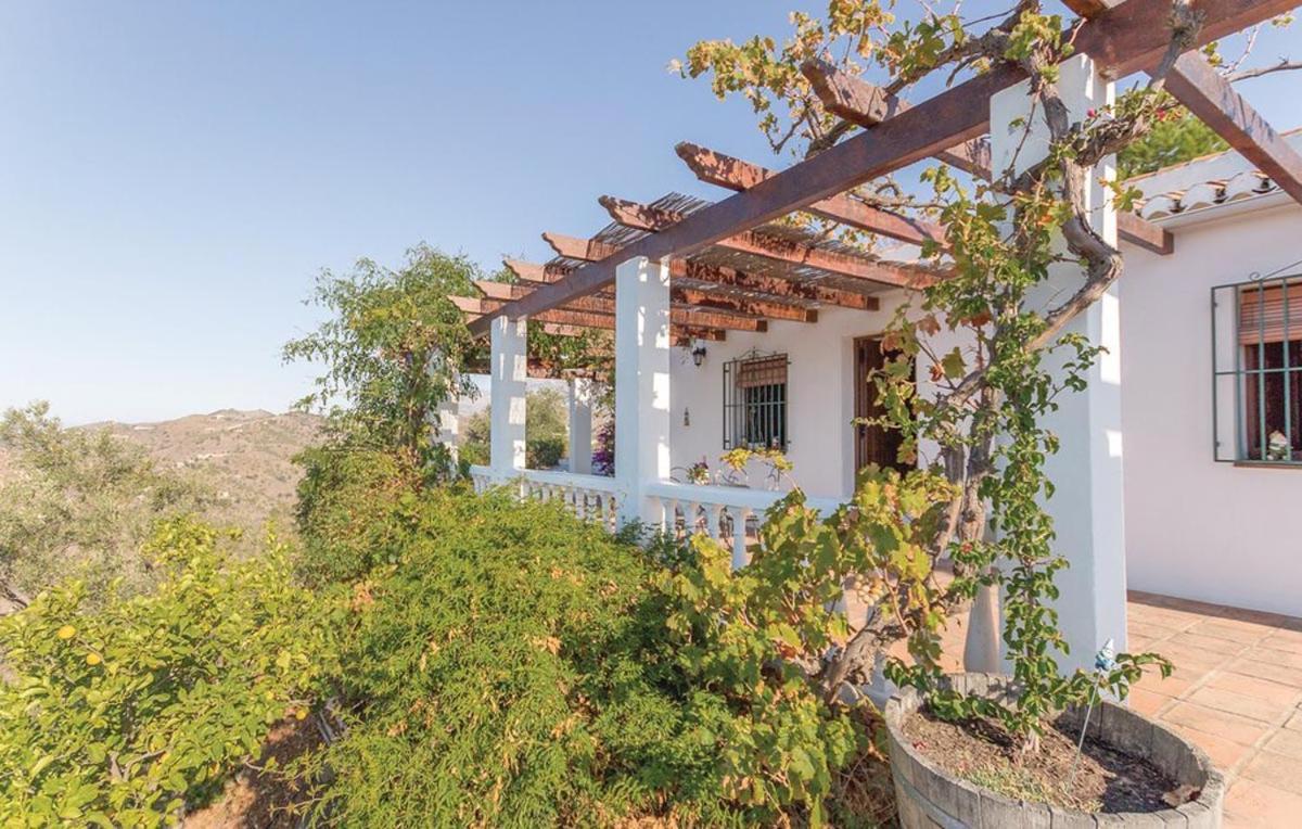 Casa Lola Βίλα Sayalonga Εξωτερικό φωτογραφία