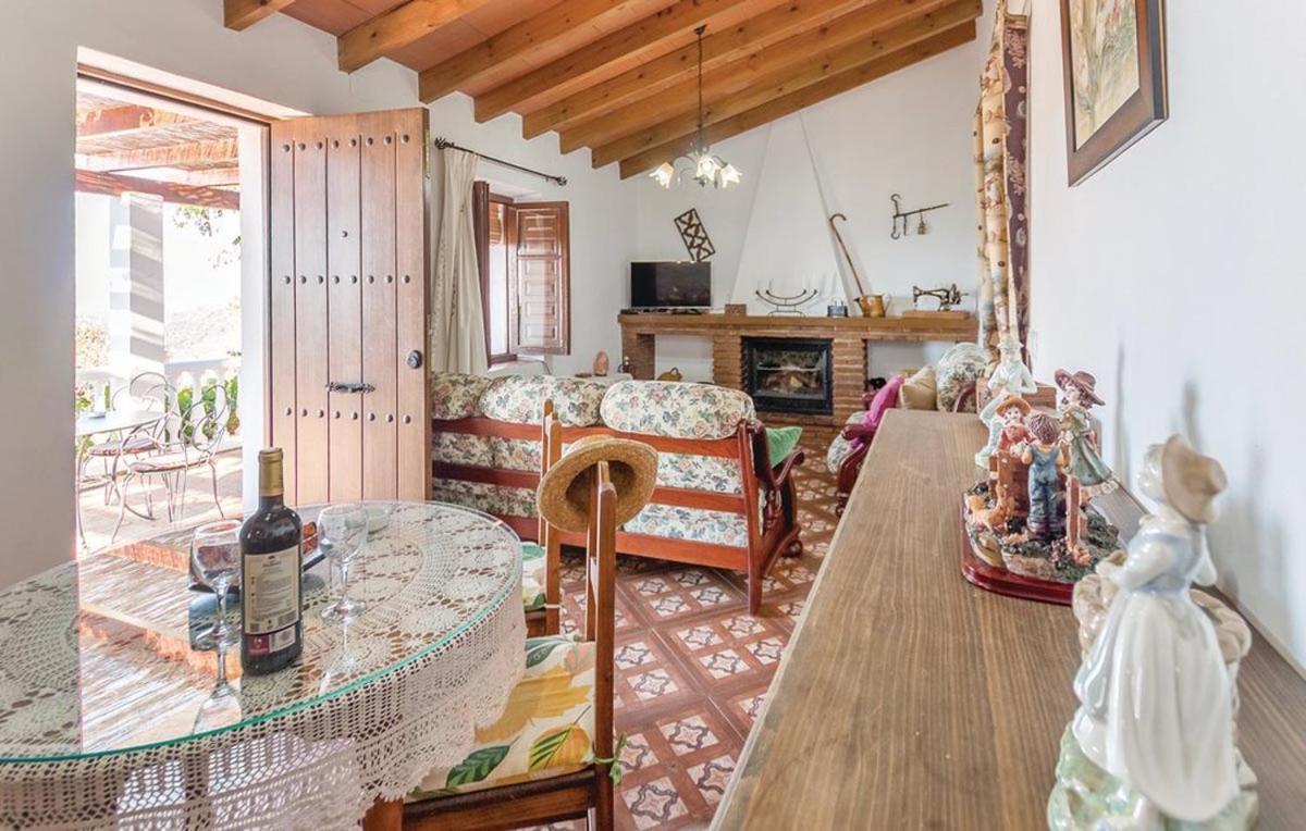 Casa Lola Βίλα Sayalonga Εξωτερικό φωτογραφία